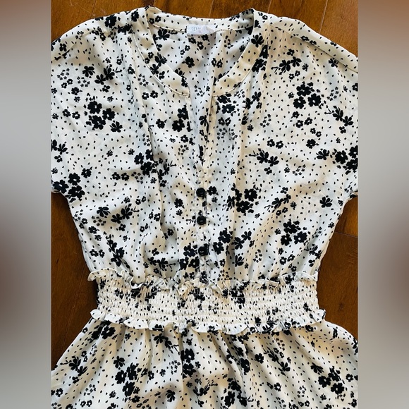 Sienna Sky White Dress with Black Floral Print - Picture 4 of 4